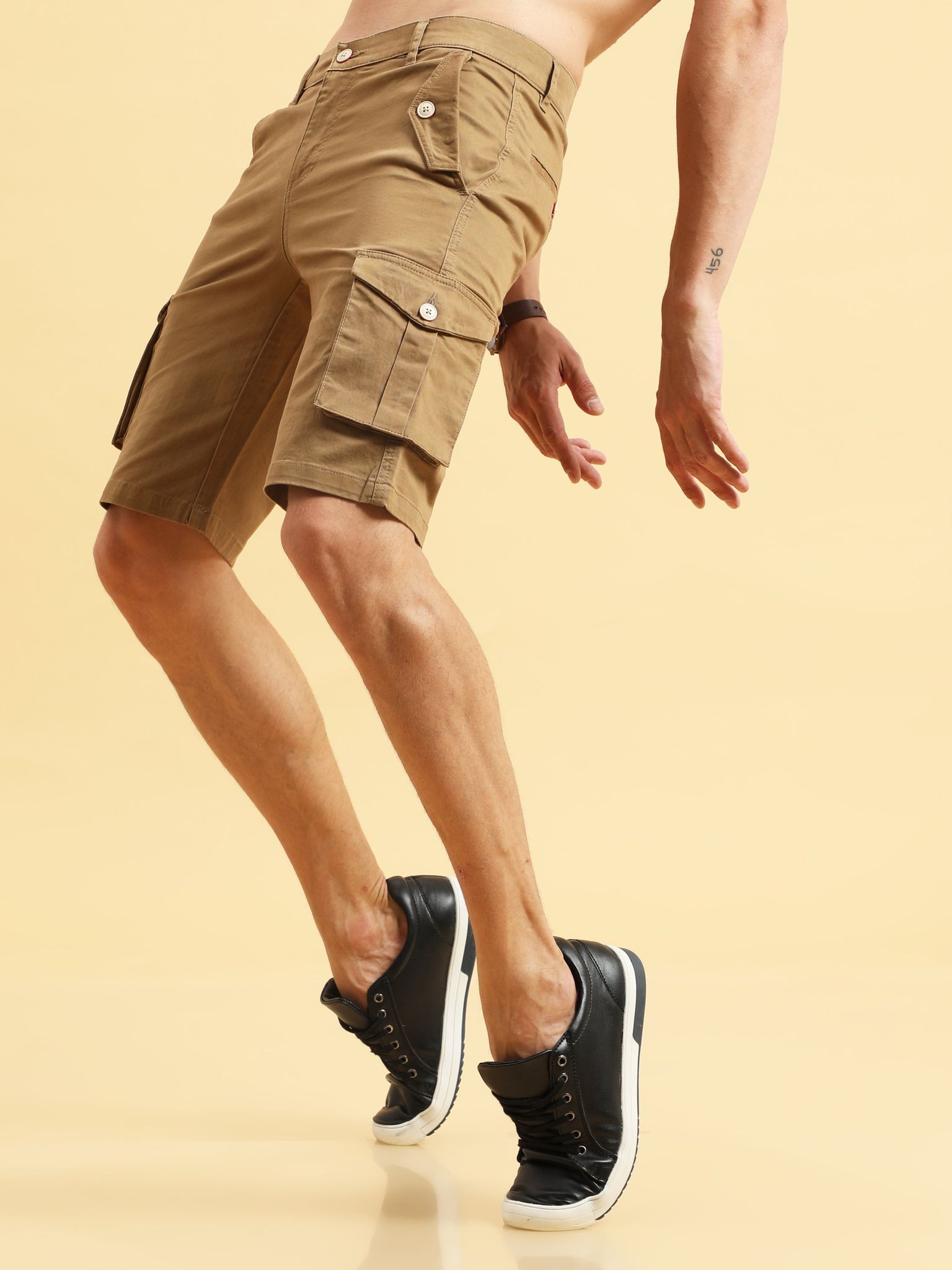 Cargo Tan shorts