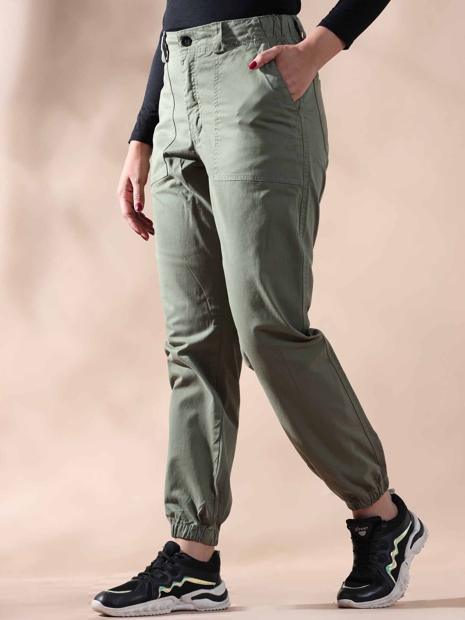 Women Vintage Fern Jogger Pants