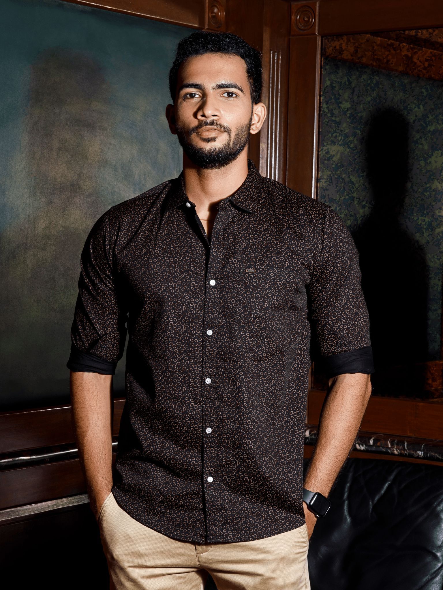 Urbaro Black Long Sleeve Print Shirt 22USH0576