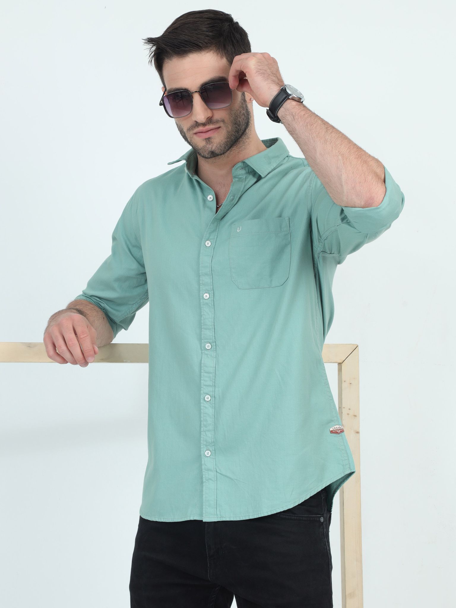 Pure Simplicity Solid Green Shirt 23USH1682