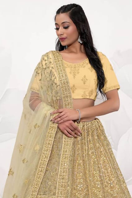 Gajiwala Womens Net Lehenga Yellow 8422