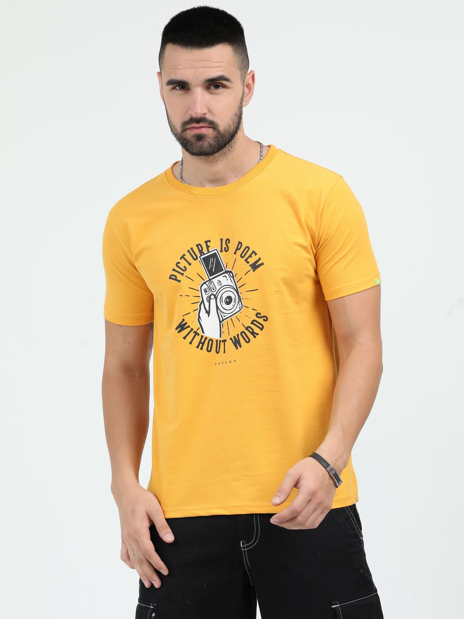 Caslay Sustainable - Picture Is Poem Without Words - Yellow Crew Neck Printed T-Shirt