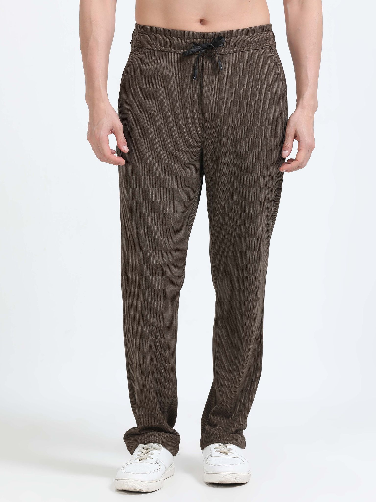 Men Popcorn Traveller Trouser-Olive