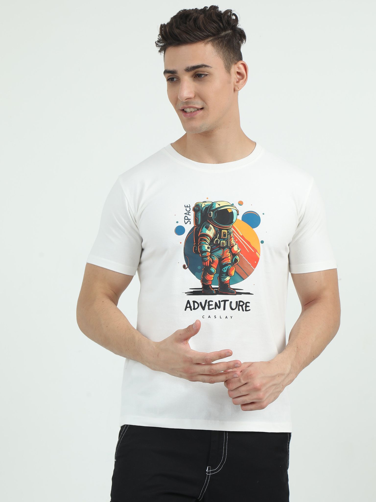 Caslay Sustainable - Adventure - White Crew Neck Printed T-Shirt