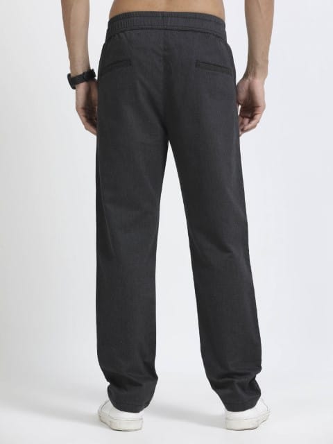 Men Relaxed Airport Traveller Trouser-Black