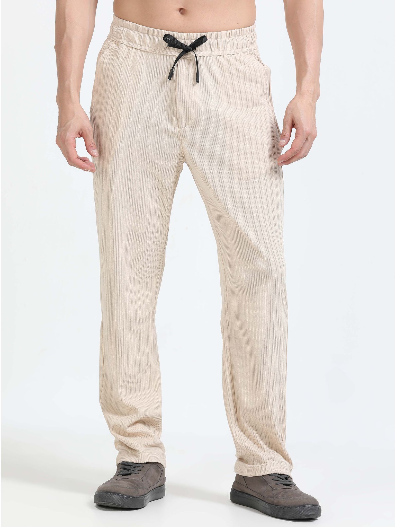 Men Popcorn Traveller Trouser-Beige